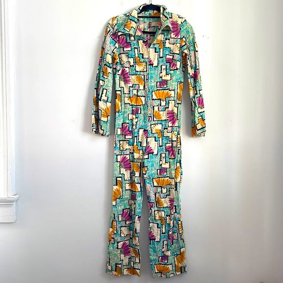 Vintage handmade zip up geometric colorful print long sleeve collared jumpsuit - Picture 1 of 10